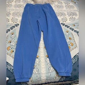 Aritzia TNA mega cozy sweats